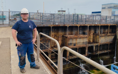 When repair rhymes with passion, at the Port of Concarneau, Shipbuilding and Repair