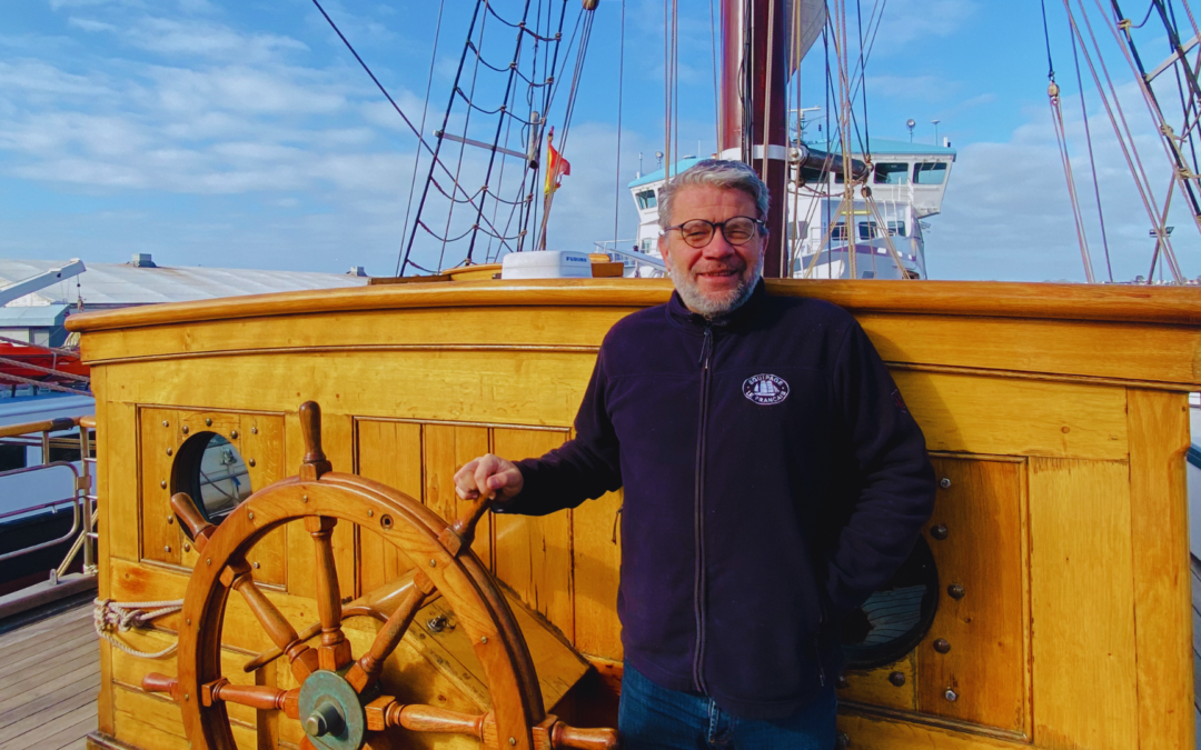 Rencontre avec Emmanuel Rozo, capitaine d’exploitation du Français, en arrêt technique au Port de Concarneau – CRN, propriété de la Région Bretagne